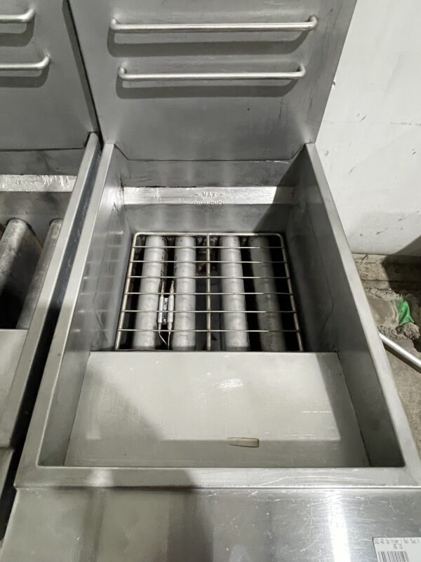 Used Mainstreet Fryer $500 - Image 7
