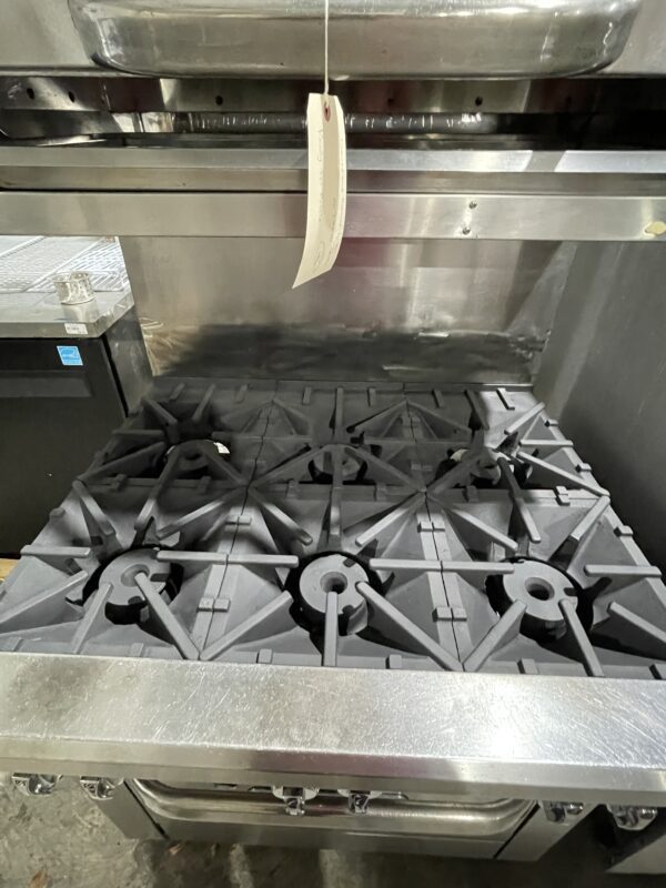 Used Southbend 6 burner range with Broiler $2200 - Image 5