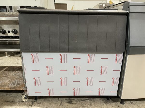 Ice Bin 44" $2025.28 - Image 4